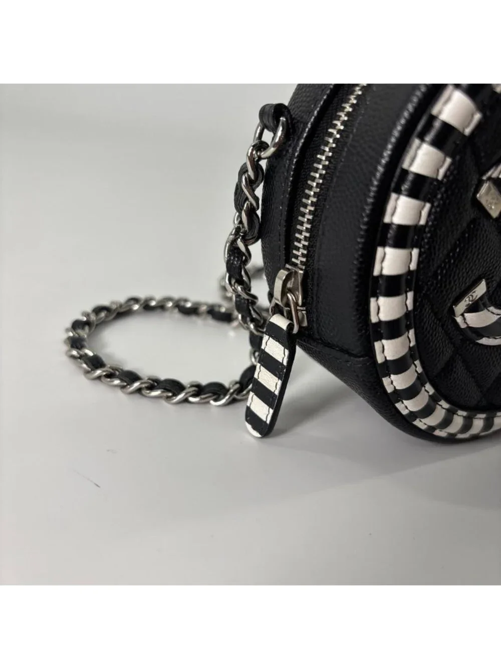 Chanel CC Filigree Caviar Leather Round Shoulder